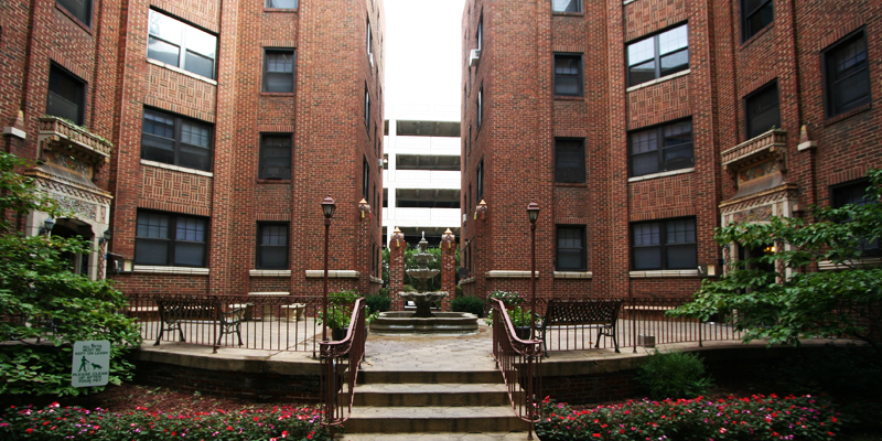Cezanne Apartments Kansas City, MO